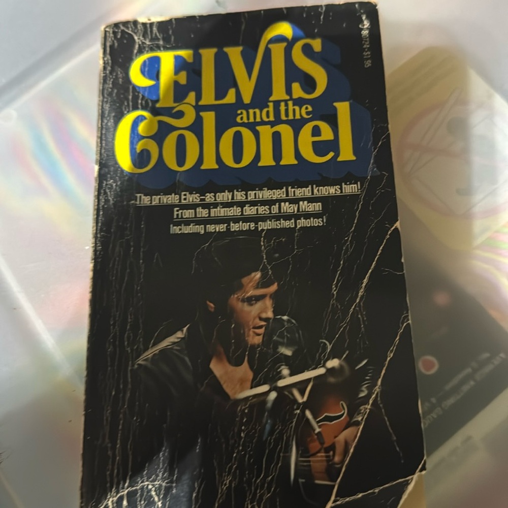 Elvis and the colonel book